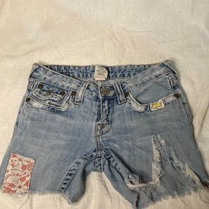 True Religion cut off denim shorts size 27 jean shorts